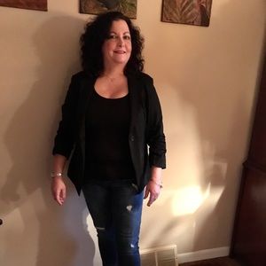 Meet your Posher, Kim